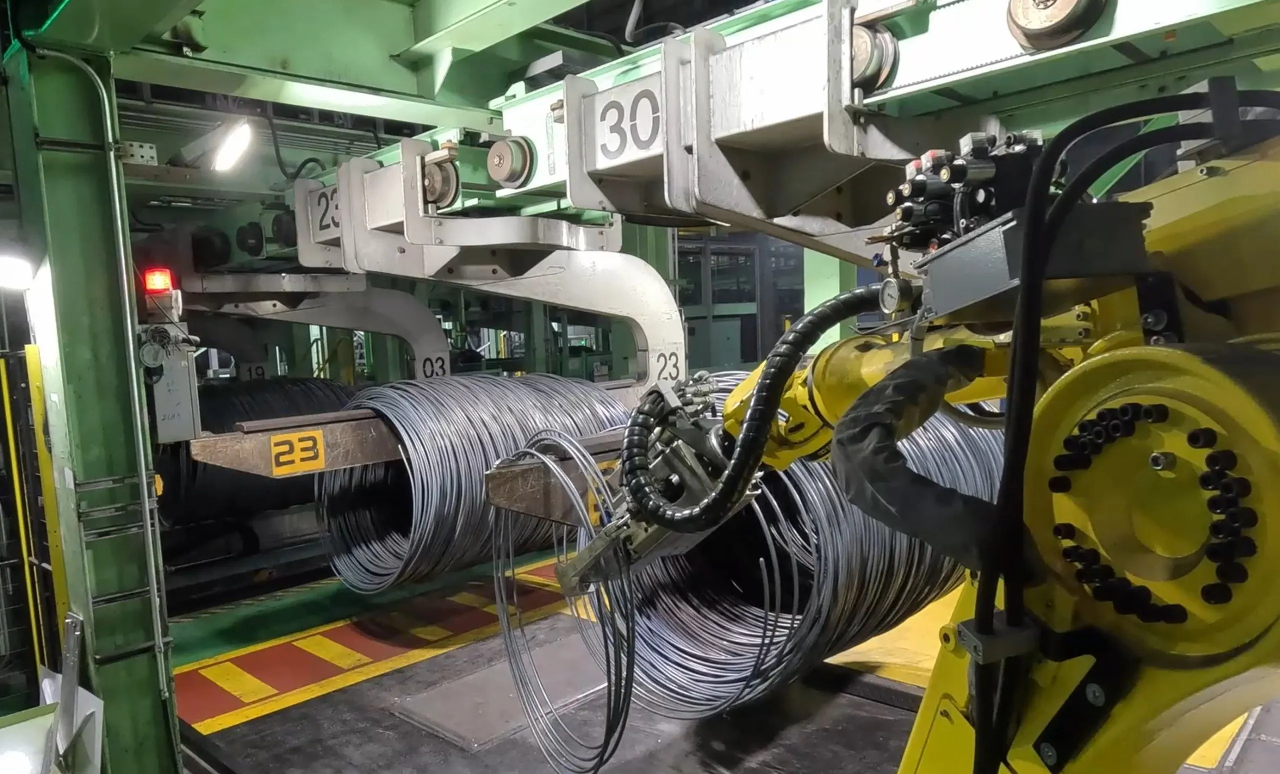 Primetals Technologies and Polytec for first coil trimming and sampling robot